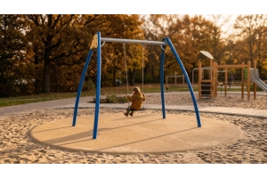 How to choose a child's swing based on age