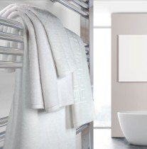 Hotel bathroom linens