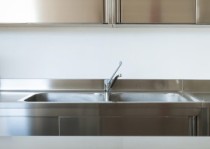 Stainless steel sinks