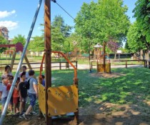 Playground zip lines
