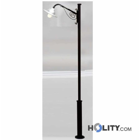 m-Streetlight-to-outside-in-iron-wrought-h16870.jpg