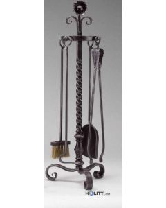 set-attrezzi-camino-in-ferro-battuto-h100001