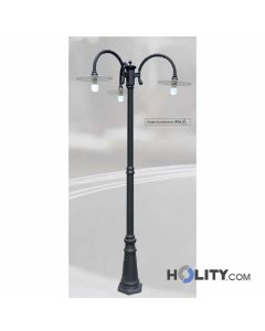 m-Lamppost-for-outdoor-in-a-cast-aluminum-three-light-h16880.jpg