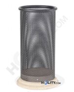 cestone-portarifiuti-in-metallo-con-base-in-cemento-h140149