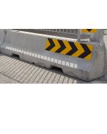 mini-new-jersey-road-barrier-h591_02