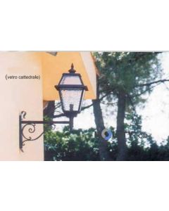 Lampada a muro in ferro battuto h16840