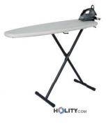 Asse da stiro pieghevole con ferro a vapore h16434