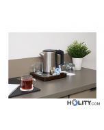 Bollitore elettrico con vassoio nero h164_107